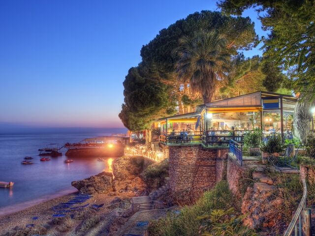 Mavi – Yeşil Arnavutluk Sahilleri Panaroma Vizesiz Balayı Turu 4 Gece 5 Gün