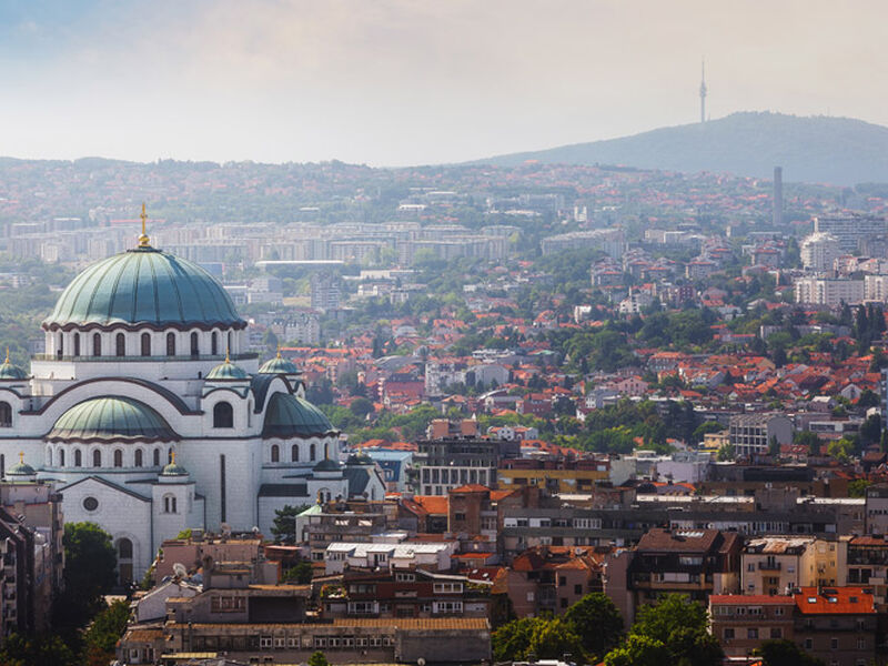Vizesiz İzmir Hareketli Uçaklı Balkan Masalı Turu (Ekstra Turlar Dahil) 7 Gece BEG-BEG 2026 Dönemi