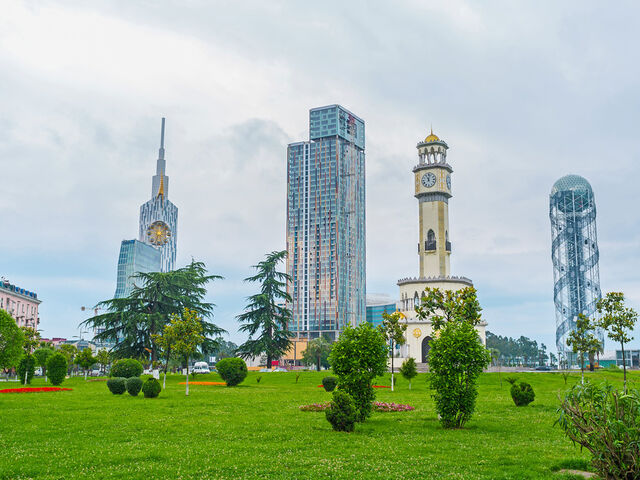 Adana Çıkışlı Uçaklı Van Havzası Kars Tiflis ve Batum Turu (4 Gece Konaklama)