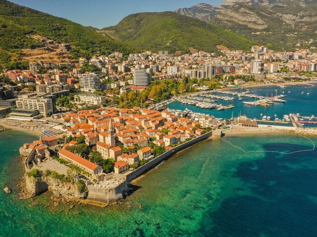 İzmir Çıkışlı Budva Rüyası Turu Pegasus Havayoları İle 3 Gece 4 Gün PC001