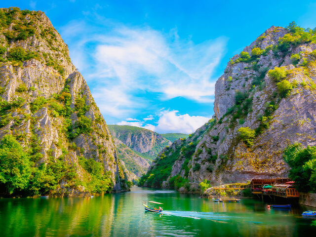 Makedonya - Kosova Turu 3 Gece 4 Gün - Sabiha Gökçen den Ajet ile