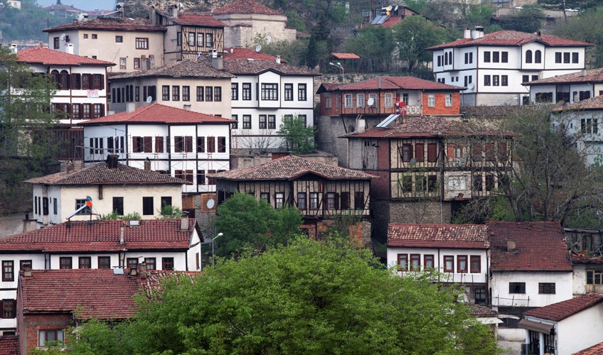 İstanbul Çıkışlı Otobüslü Göller, Şelaleler ve Yaylalar Turu  3 Gece Konaklamalı