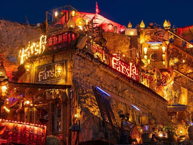 Kahire Sharm El Sheikh Turu Ajet Havayolları ile 4 Gece Kahire Şehir Gezisi Dahil