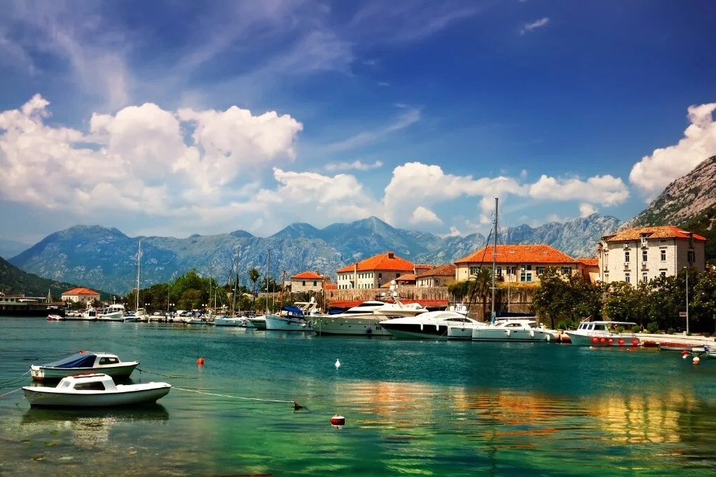 İzmir Çıkışlı Budva Rüyası Turu Pegasus Havayoları İle 3 Gece 4 Gün
