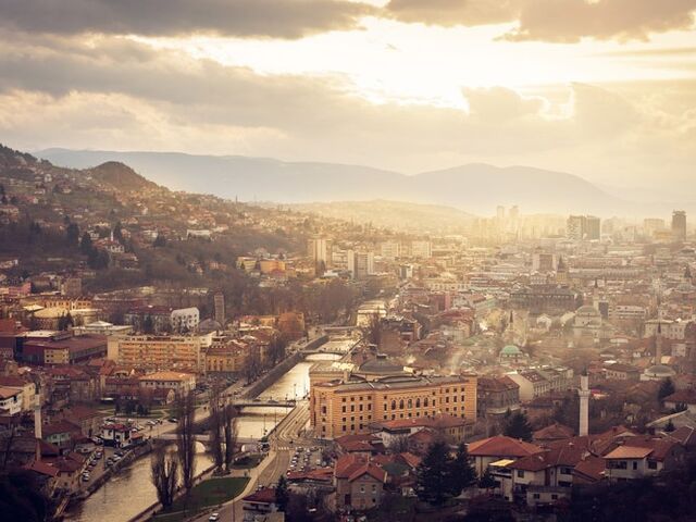 Adana Çıkışlı Kosovalı Büyük Balkanlar Turu AJet ile Yol Üzeri Extra Turlar Dahil