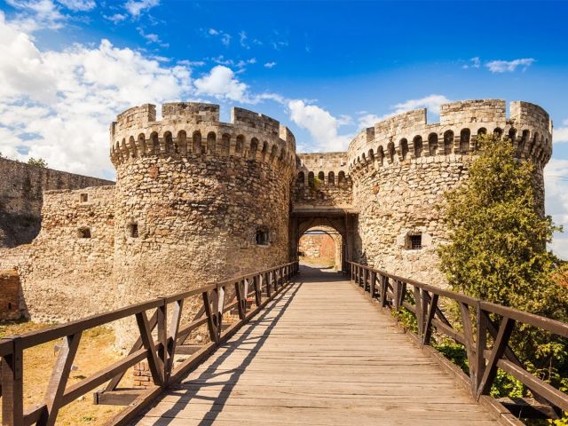 Elegant Balkanlarda Vizesiz 6 Ülke Turu - Akşam Yemekleri - Balkan Gecesi Dahil!