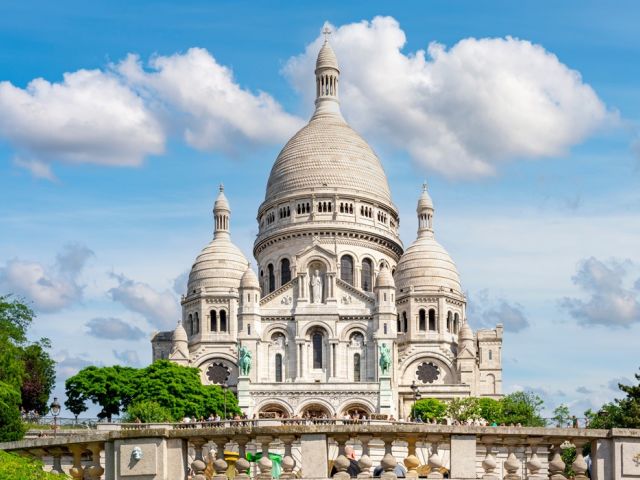 Benelüx & Paris & Almanya Serüveni Turu Pegasus Hava Yolları ile 7 Gece ORY- AMS 2026