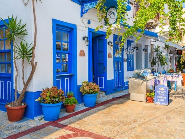 Kuşadası Çıkışlı Feribot ile Samos Turu 5 Gece 6 Gün 
