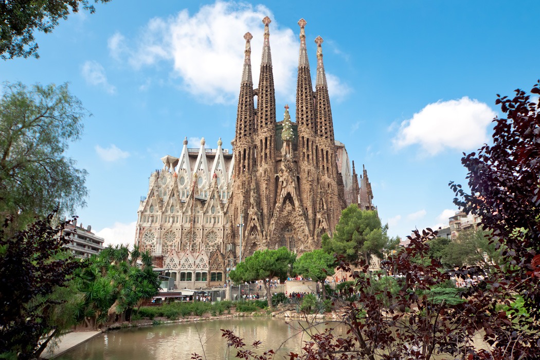 Barcelona Turu 3 Gece 4 Gün - Antalya dan AJET ile