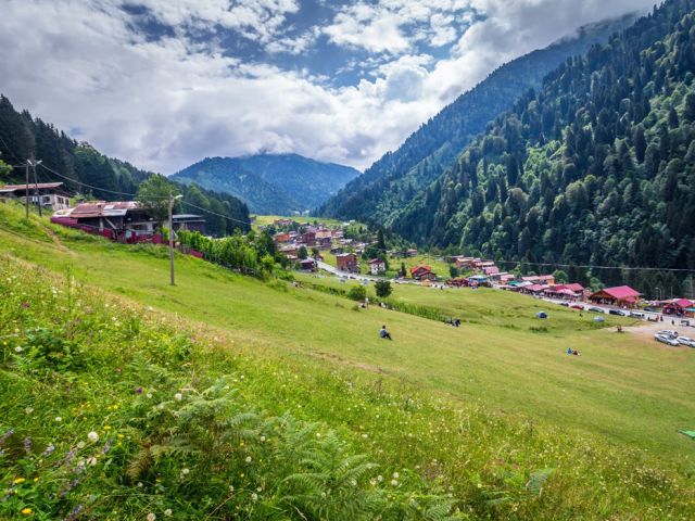 İkonik Karadeniz Yaylalar ve Batum Turu Trabzon Başlar| 3 Gece Konaklamalı İstanbul Havalimanı Çıkışlı