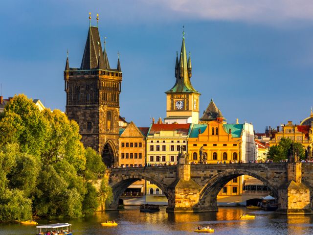 Görkemli Prag Köprüler Şehri Turu 3 Gece - THY ile 29 Ekim (29 Ekim Özel) 