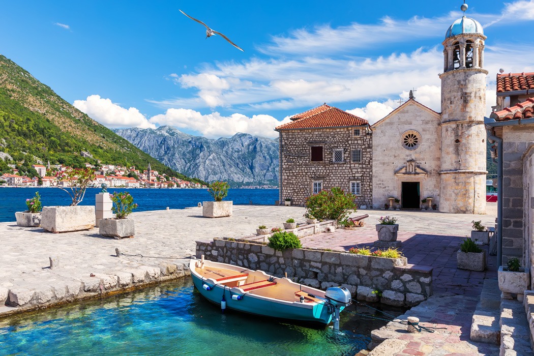 Kosovalı Büyük Balkanlar Turu AJet ile Extra Turlar ve Akşam Yemekleri Dahil TZL-TZL