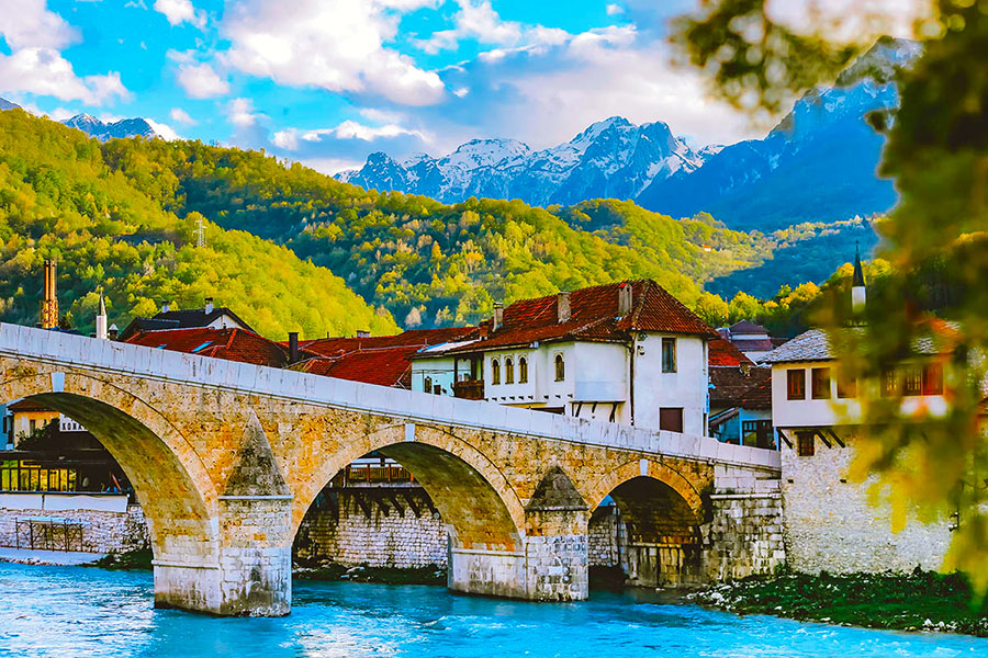 Ankara Çıkışlı Kosovalı Büyük Balkan Turu AJet İle Extra Turlar ve Akşam Yemekleri Dahil BEG-SKP