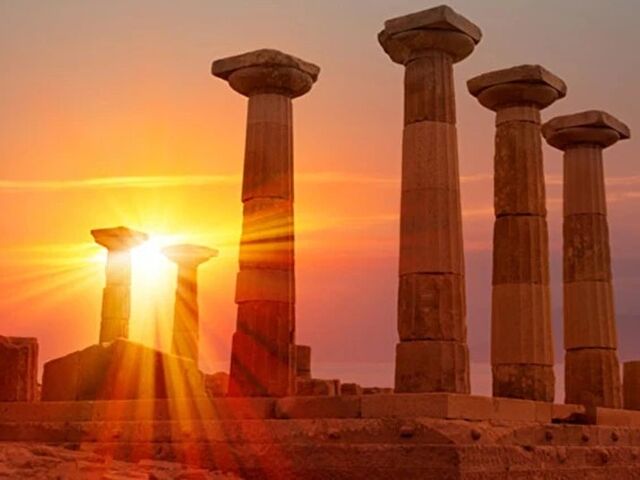 Adana Mersin Çıkışlı Uçaklı Kuzey Ege Turu (Foça ve Ayvalık Tekne Turu ile) 4 Gece Konaklamalı