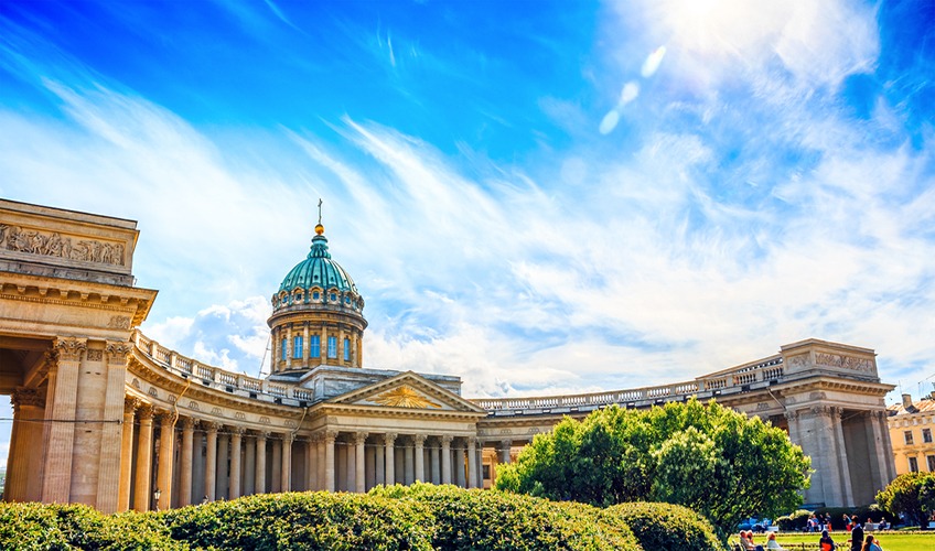 Kral & Kraliçe St. Petersburg Moskova Turu - 2026 (LED-VKO)