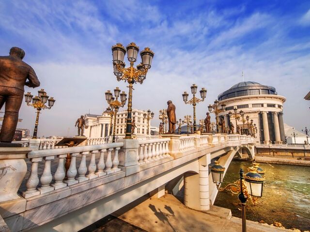 Otobüs İle Baştanbaşa Balkanlar 8 Günde 9 Ülke Akşam Yemekleri,Extra Turlar,Yunan Tavernası ve Balkan Gecesi Dahil 2026