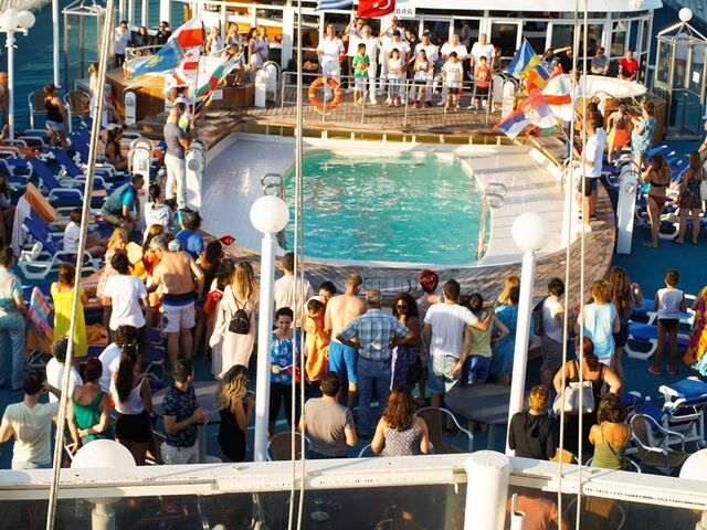 Kuşadası Hareketli M/V Gemini ile Yunan Adaları Turu 4 Gece 5 Gün